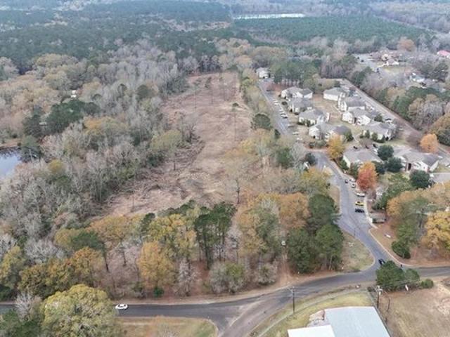 Land for sale in Laurel, Mississippi
