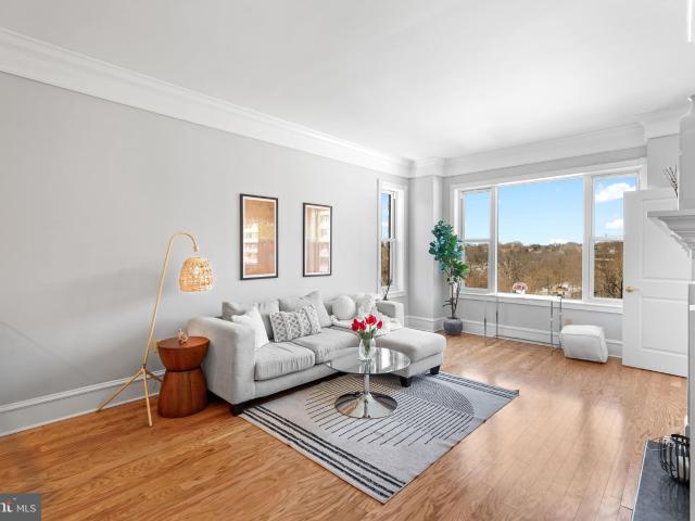 Condo for sale in Washington, Washington DC