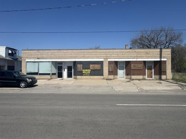 Commercial for sale in Carrollton, Michigan