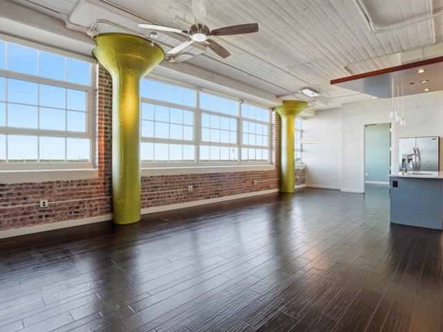 Condo for sale in Fort Worth, Texas