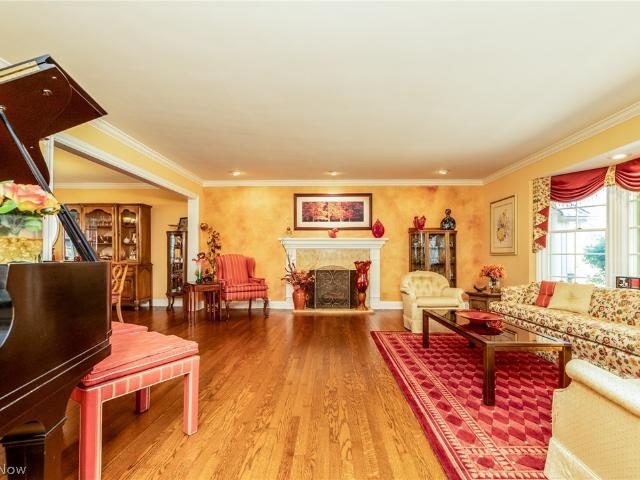 House for sale in Beachwood, Ohio