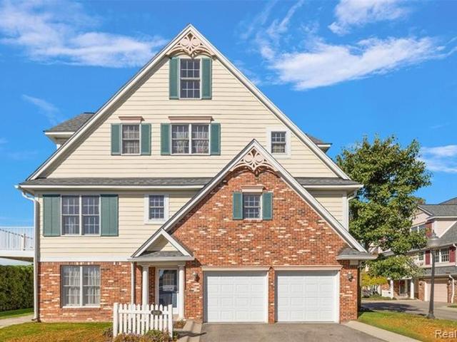 Condo for sale in Harrison Township, Macomb County
