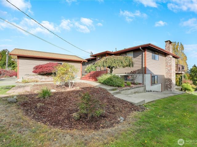 House for sale in Manchester, Kitsap County