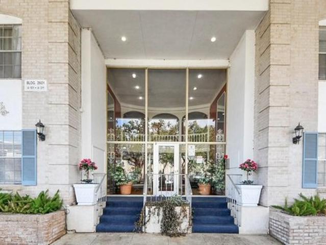 Condo for sale in Harris, Texas
