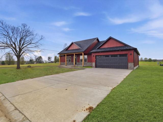House for sale in Mountain Grove, Missouri
