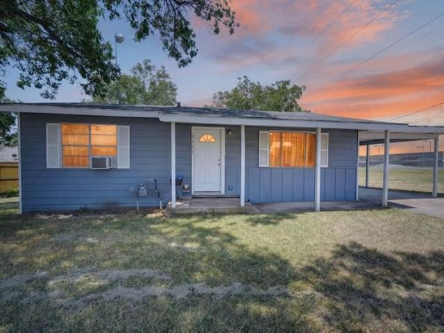 House for sale in Hunt, Texas