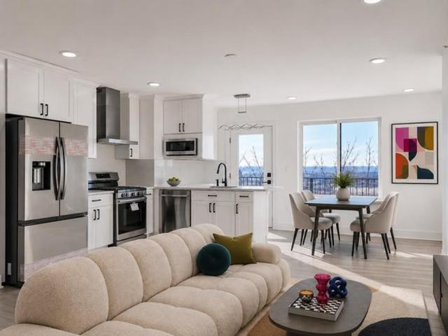 Condo for sale in Hudson, New Jersey