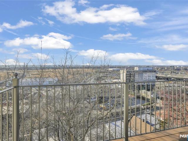 Condo for sale in Hudson, New Jersey