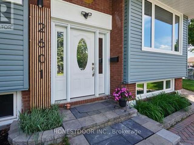 House for sale in Brookfield Gardens, Ottawa