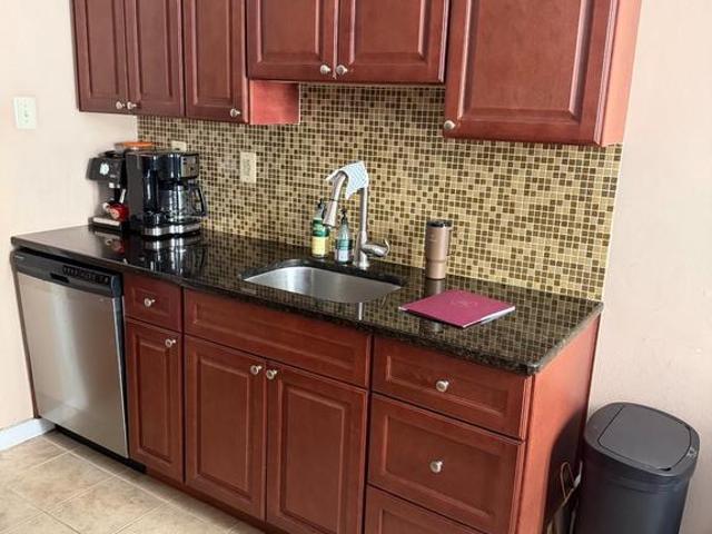 Condo for sale in Philadelphia, Pennsylvania