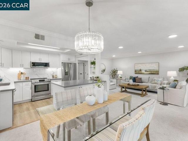 Condo for sale in Walnut Creek, California