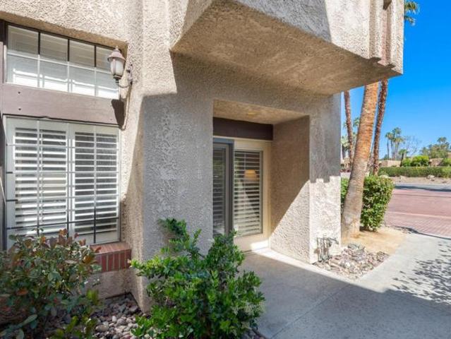 Condo for sale in Palm Springs, California