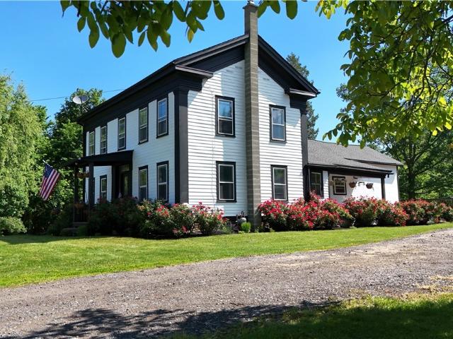 House for sale in Niagara, New York