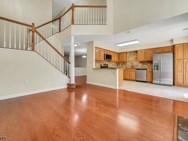 Townhouse for sale in Bridgewater, New Jersey