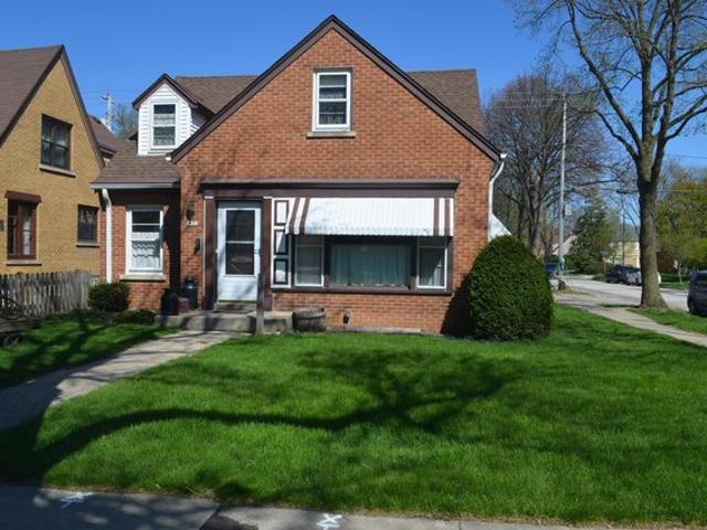 House for sale in Wauwatosa, Wisconsin