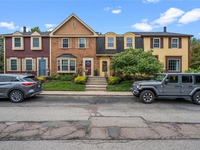 Condo for sale in Centerville, Ohio