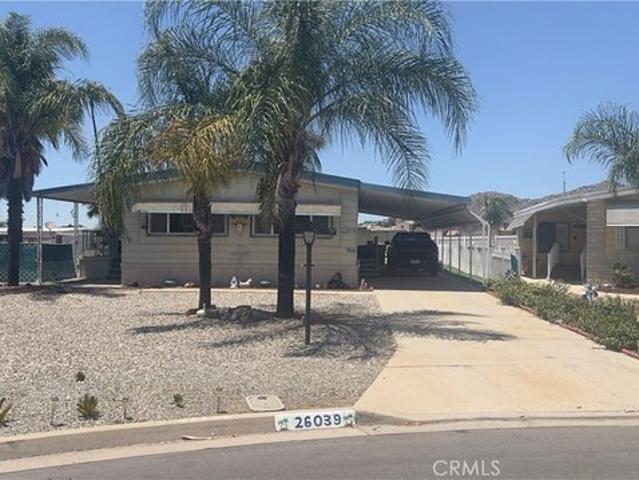 House for sale in Homeland, California