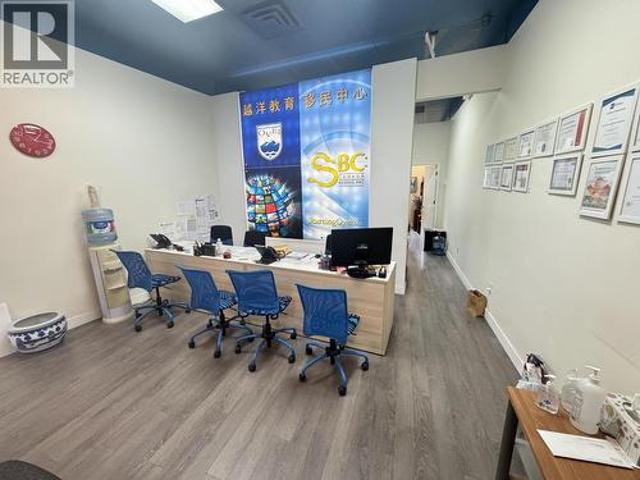 Commercial for rent in Burnaby, British Columbia