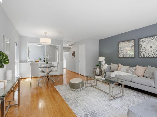 Condo for sale in Berkeley, California