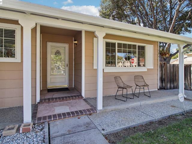 House for sale in Union City, Alameda County