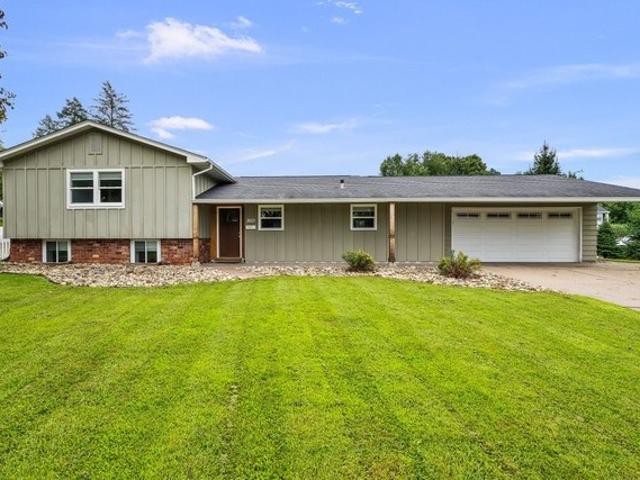 House for sale in Iowa
