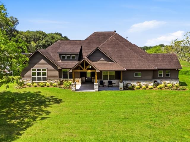 House for sale in Sealy, Texas