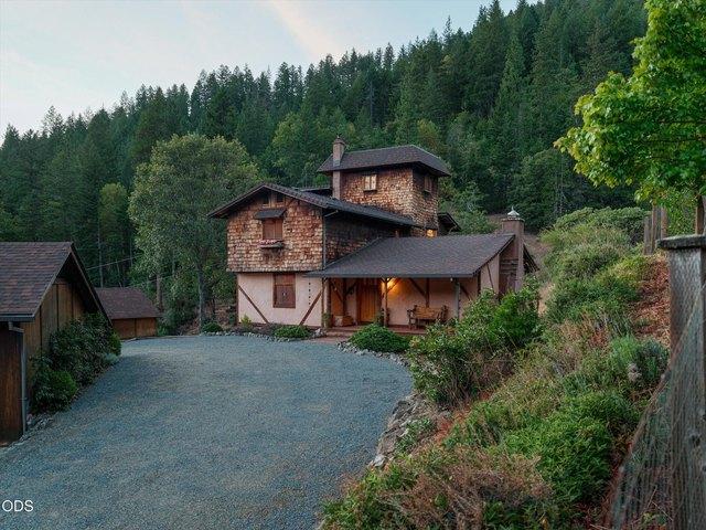 House for sale in Oregonia