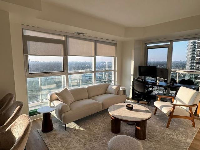House for rent in Etobicoke—Lakeshore, Toronto