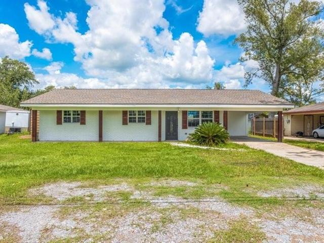 House for sale in Sulphur, Louisiana