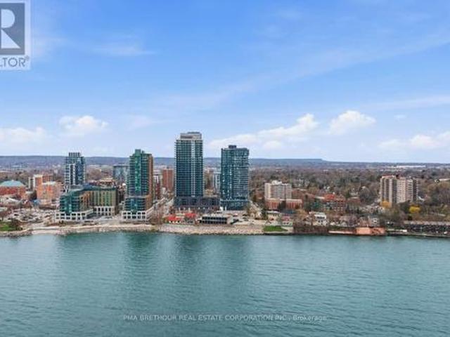 Condo for sale in Burlington, Ontario