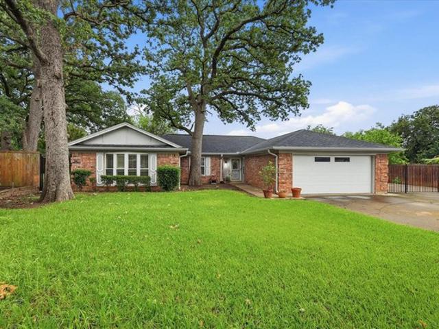House for sale in Bedford, Texas