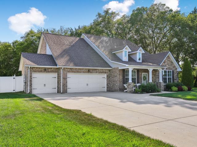 House for sale in Tennessee