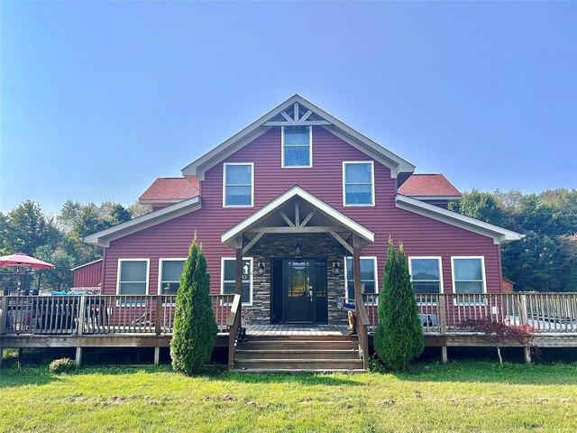 House for sale in Edinboro, Pennsylvania