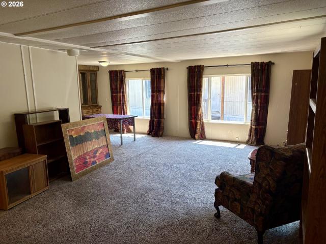 House for sale in Eagle Creek, Clackamas County