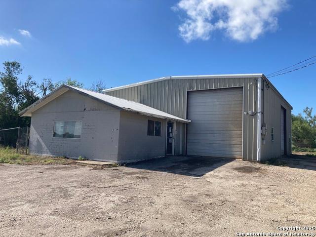 Commercial for sale in Hondo