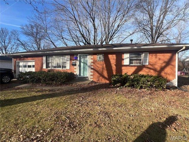 House for sale in East Saint Louis, Illinois