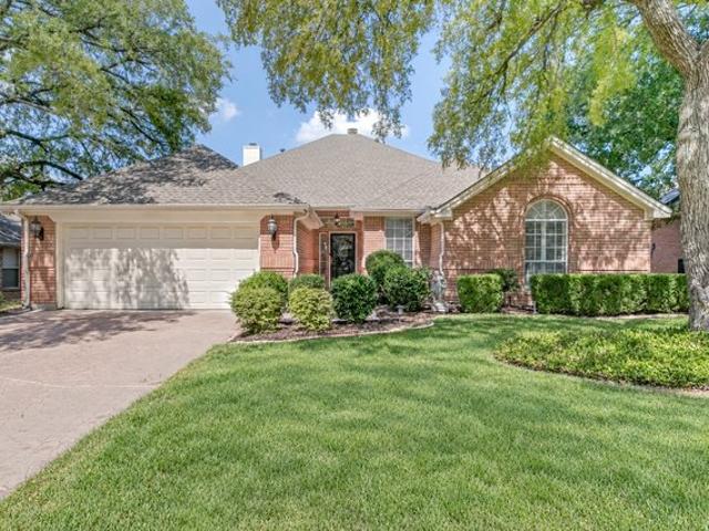 House for sale in Hurst, Texas