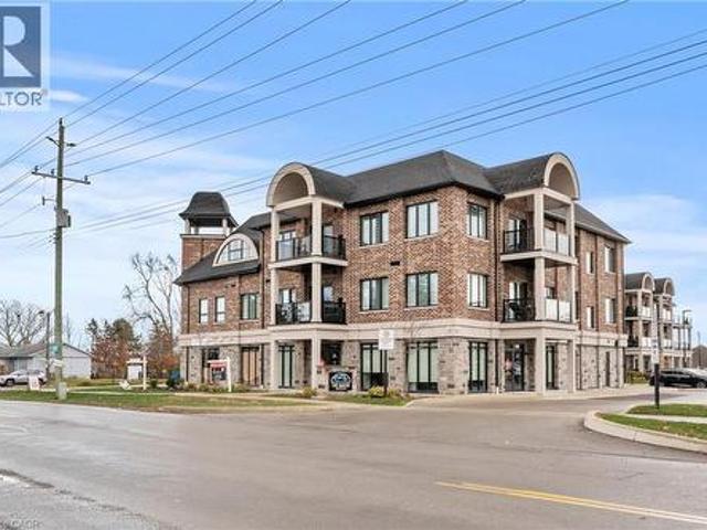 Condo for sale in Ancaster, Ontario