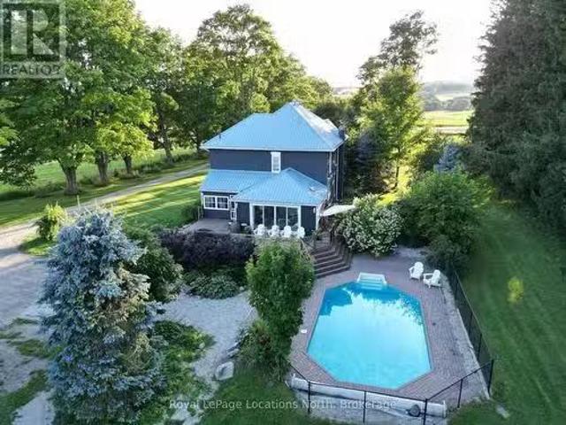 House for sale in Clearview, Ontario
