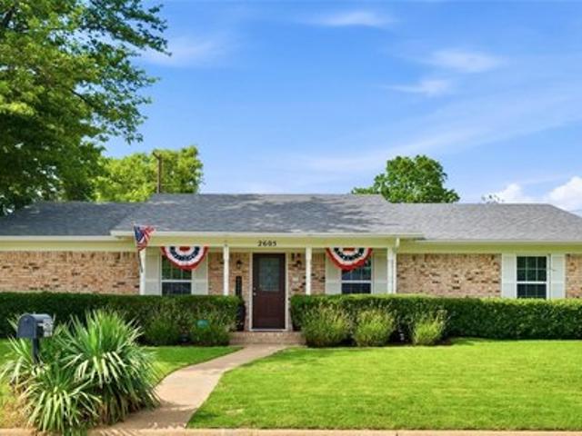 House for sale in Denison, Texas