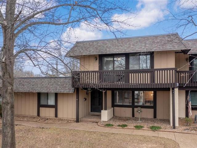 Townhouse for sale in Saint Charles, Missouri