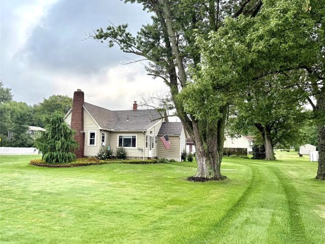 House for sale in Harborcreek, Pennsylvania