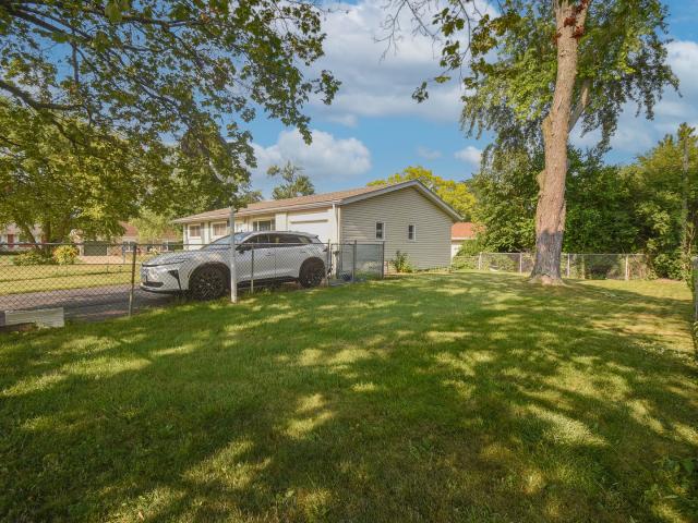House for sale in Waukegan, Illinois