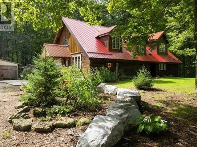 House for sale in Ontario