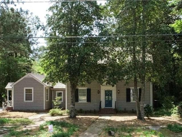 House for sale in Courtland