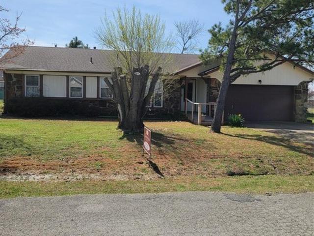 House for sale in Wagoner, Oklahoma