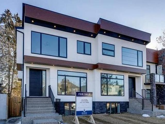 House for sale in Calgary