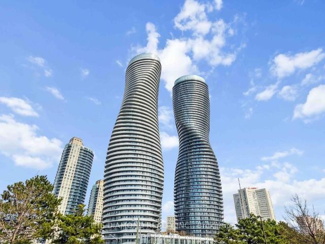Condo for sale in Woburn, Ontario