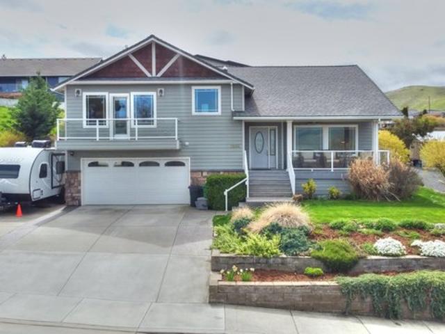 House for sale in Oregonia