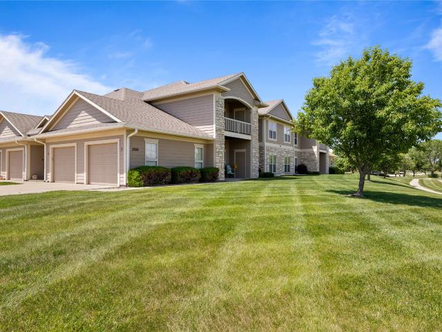 Condo for sale in Ankeny, Iowa